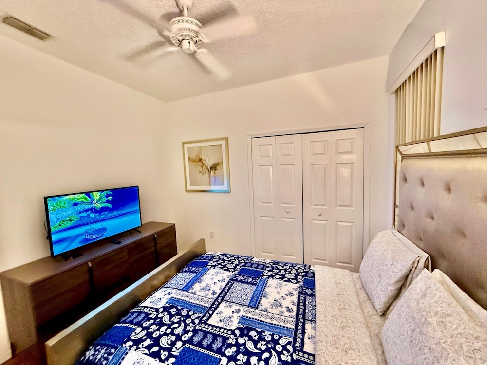 Westridge Super Exclusive 4BR Home Near Disney
