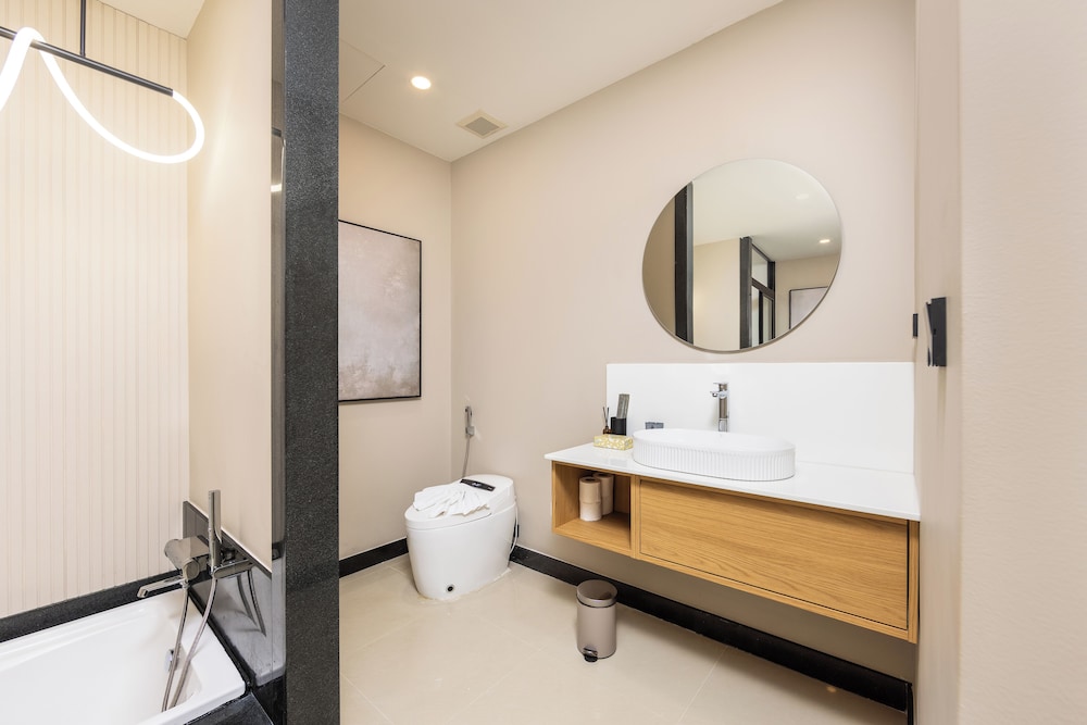 Onyx Villas by TropicLook