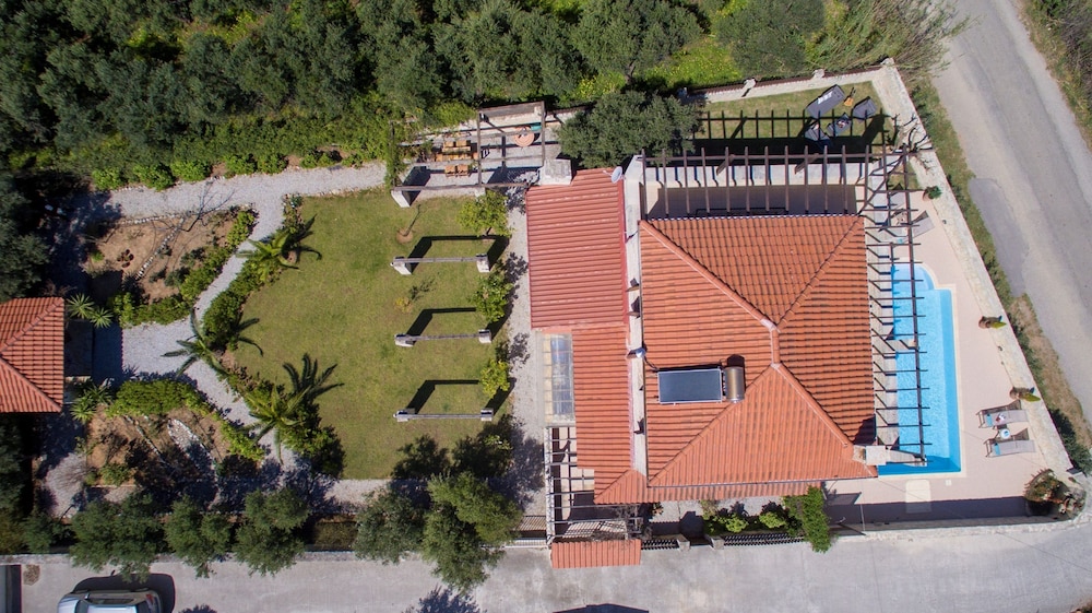World Villa view 4