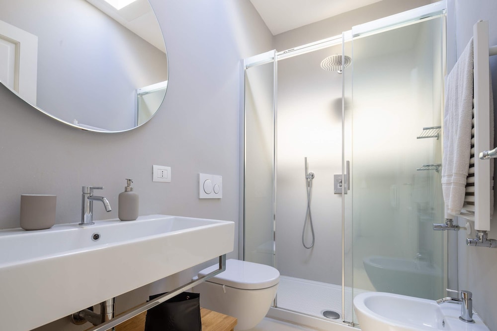 w Amazing 2BR in Centric in Florencia