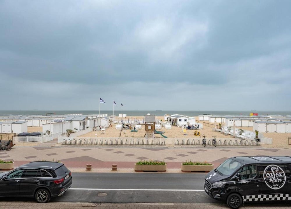 Apartment in Knokke-heist With Sea Views