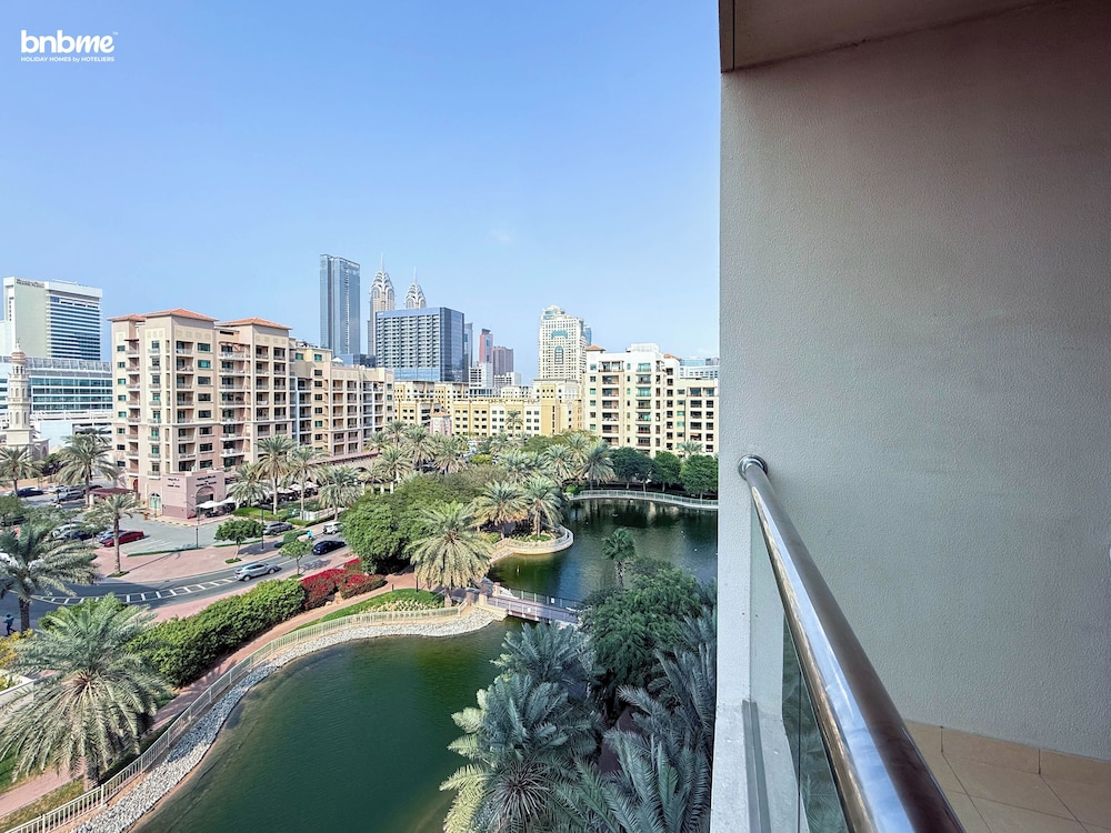 bnbme - Golf Tower - 2 BDR