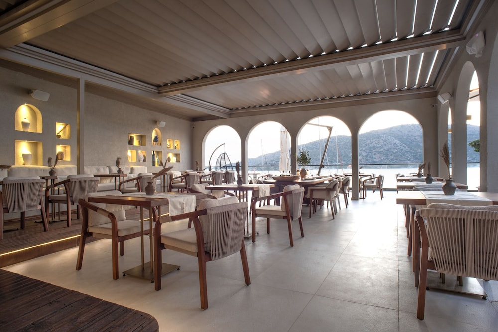 LUCE BOZBURUN OTEL MARMARİS