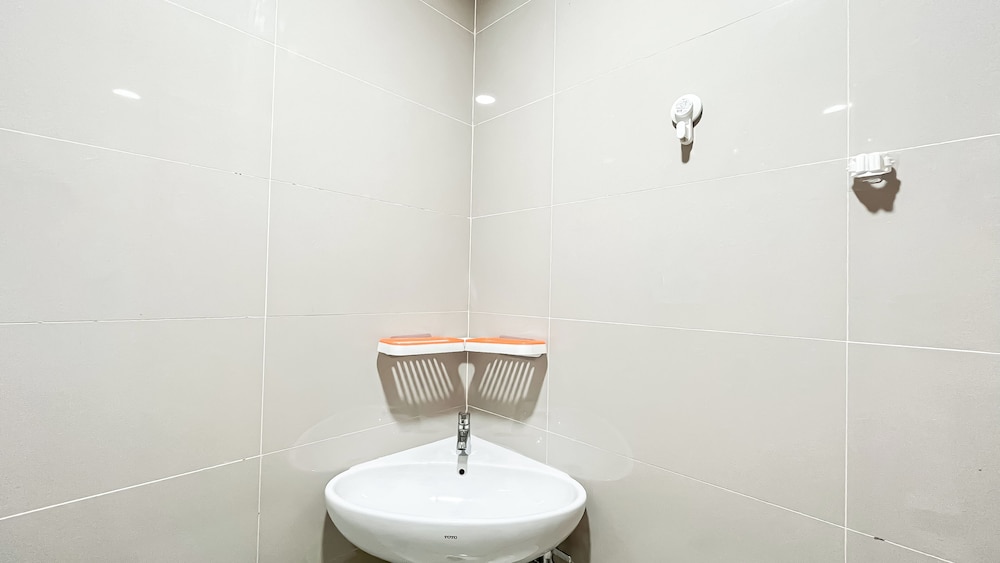 Simply And Homey Studio Room Apartment B Residence