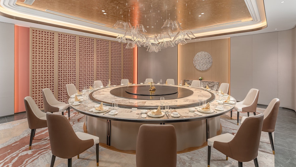 Holiday Inn Liaoyuan City Center by IHG