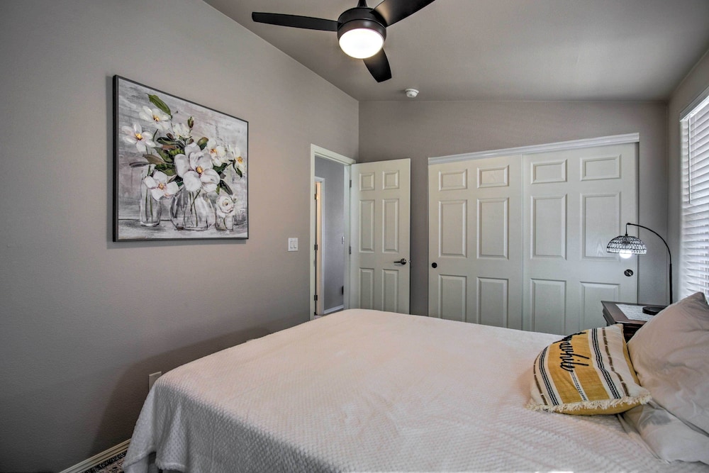 Cozy Yuma Retreat, Proximity to Golf Courses! view 4