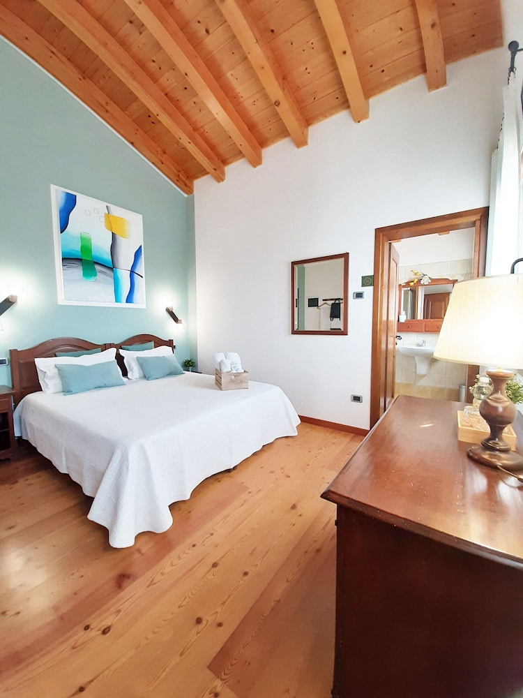 Agriturismo Le Cipressine view 5