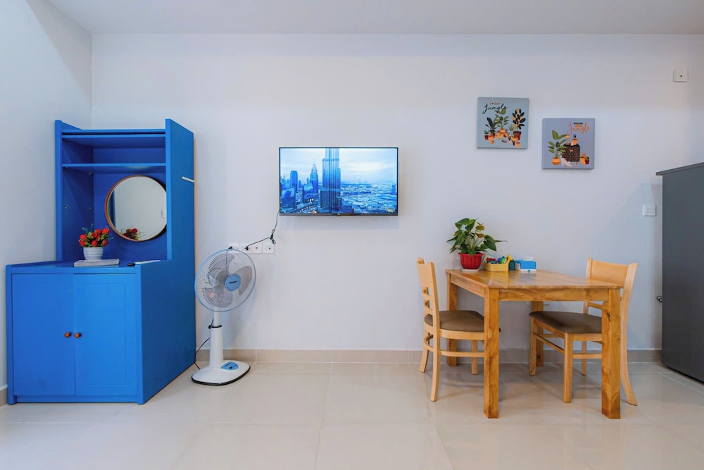Botanica Premier Serviced Apartment