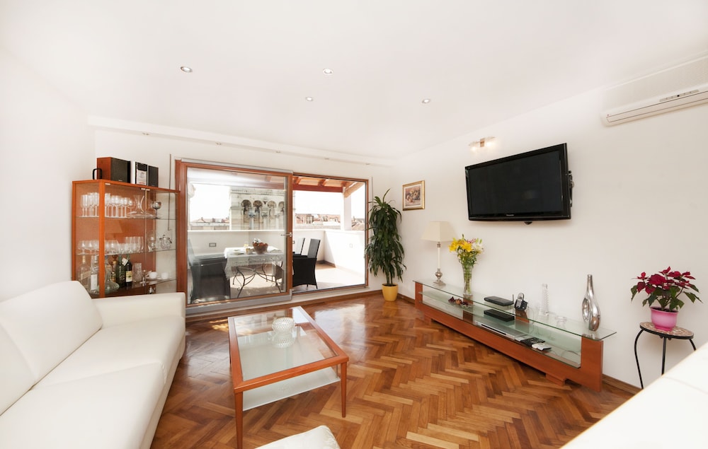Luxury Apartment Matkovic photo 4
