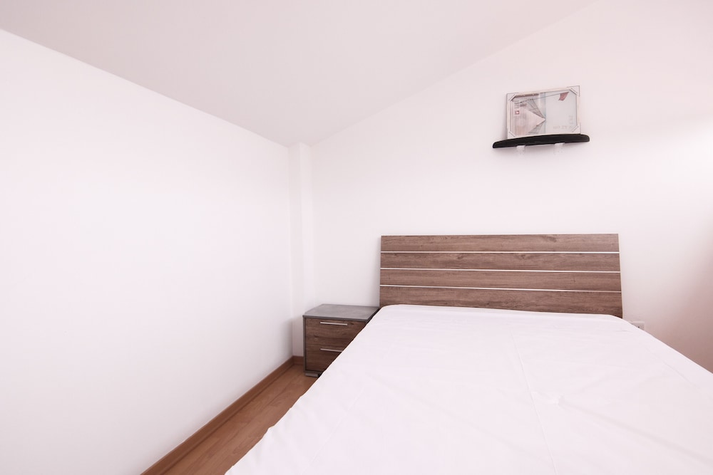 Phaedrus Living Beachfront Villa Riva
