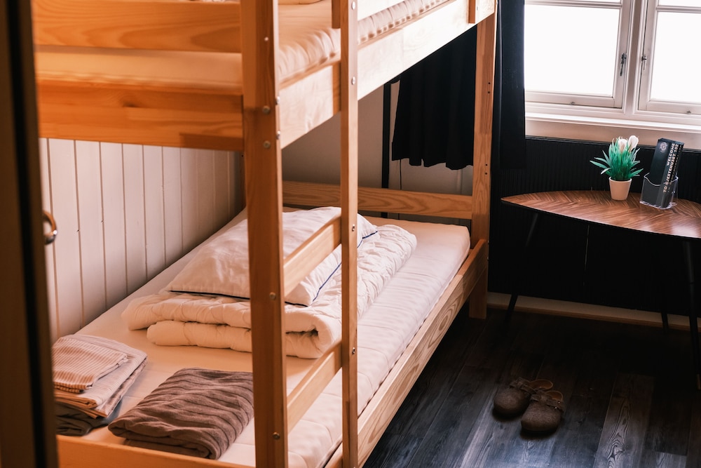 Gjestehuset 102 - your home away from home!