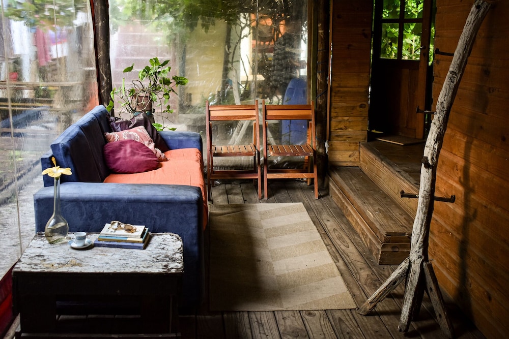 B&B Hostel