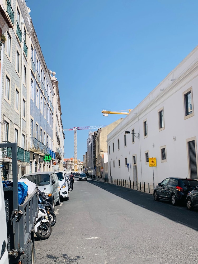 Castle Fado River Alfama Flat