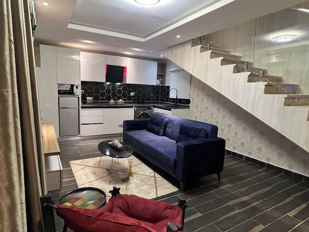 CASA Apartments and Suites