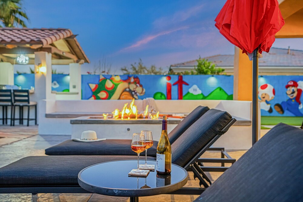 Super Mario Retreat Dream Getaway