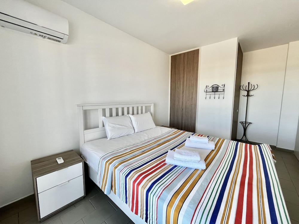 93 KAP - Stay Almyra House