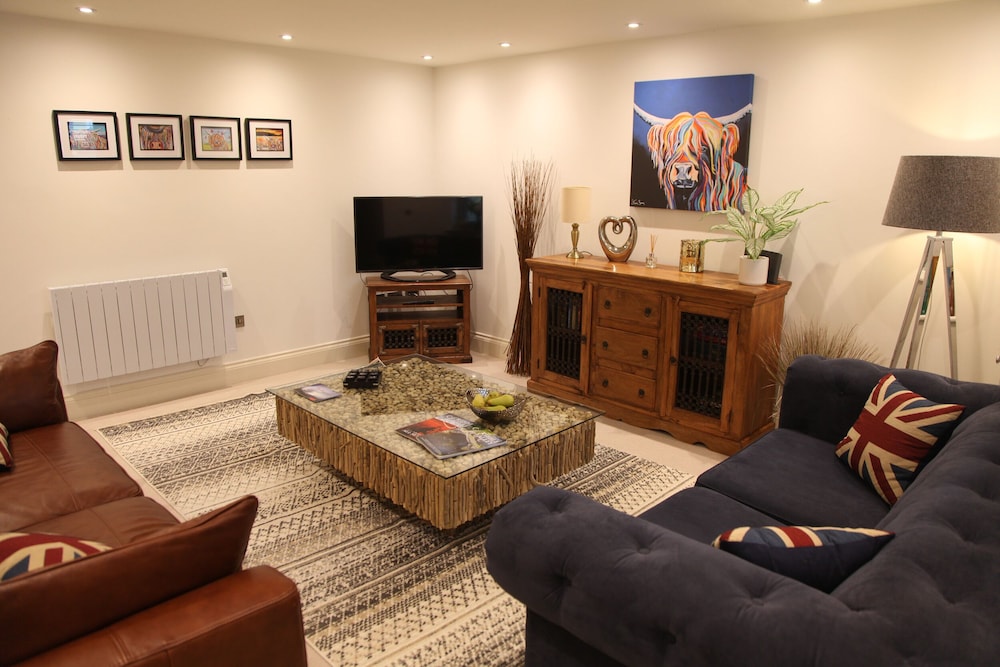 3 Clough Cottages