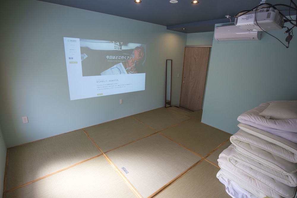 SHARIN Kanazawa Traveler's Inn - Hostel view 3