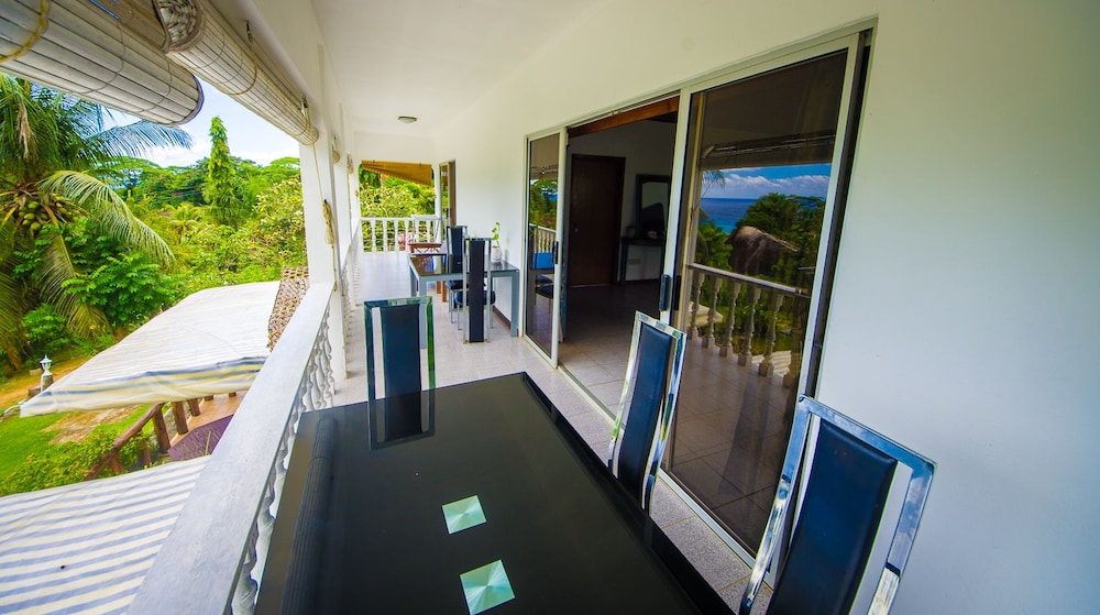 Lemongrass Lodge