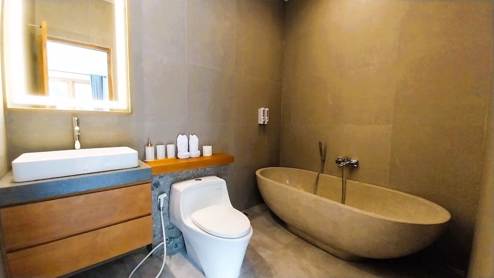 Villa Nak Anak Sanur - Luxury 2 BR Villa