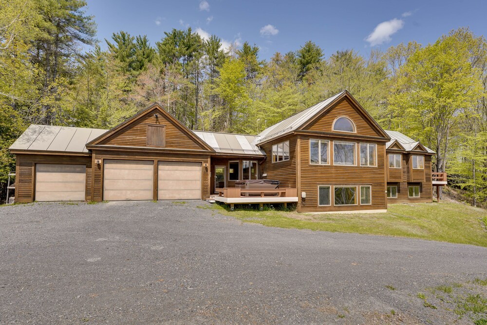 Luxury Vermont Vacation Rental: Private Hot Tub! view 4