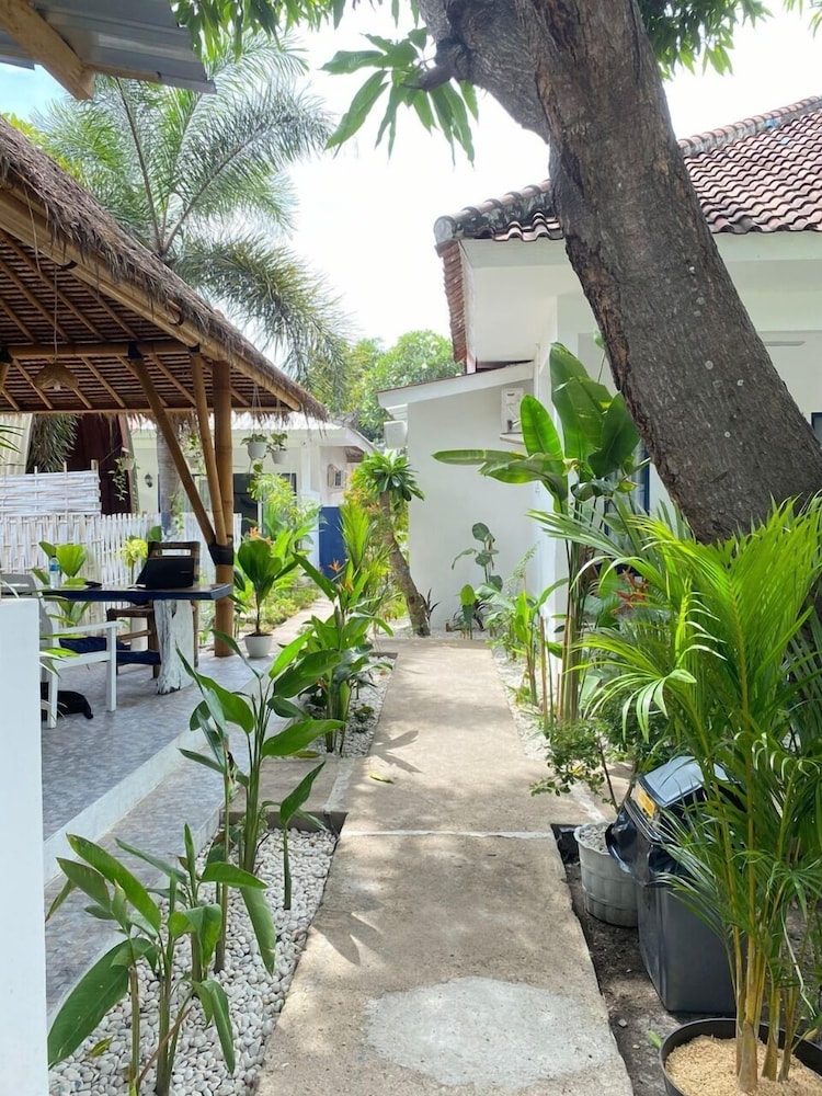 Lovys Gili Air