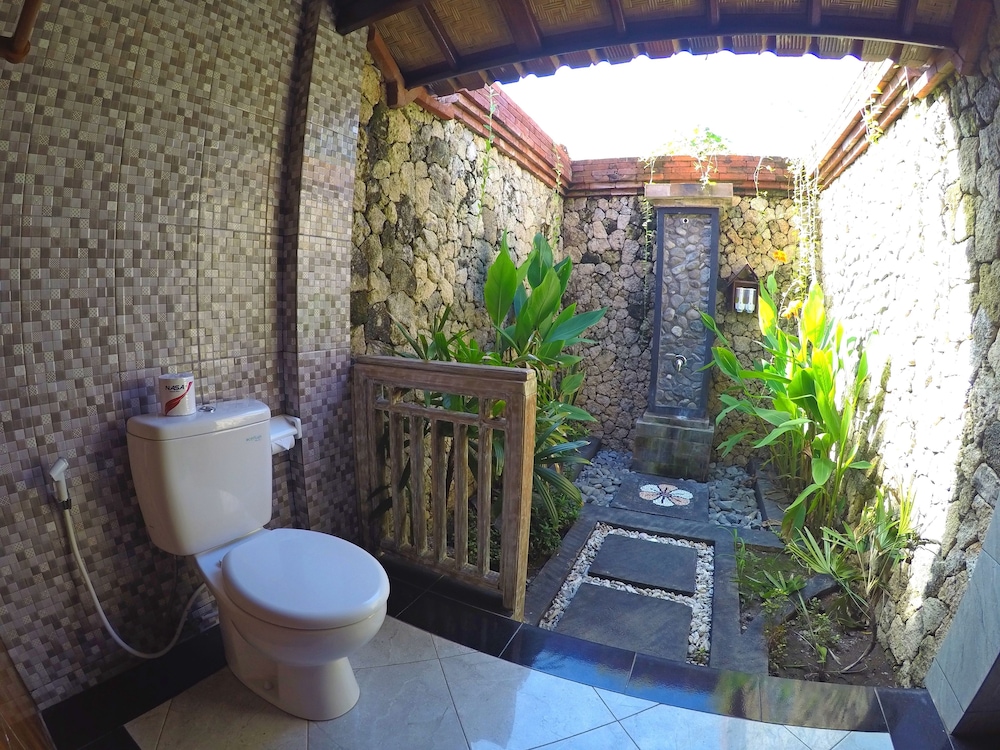 Man's Cottages and Spa