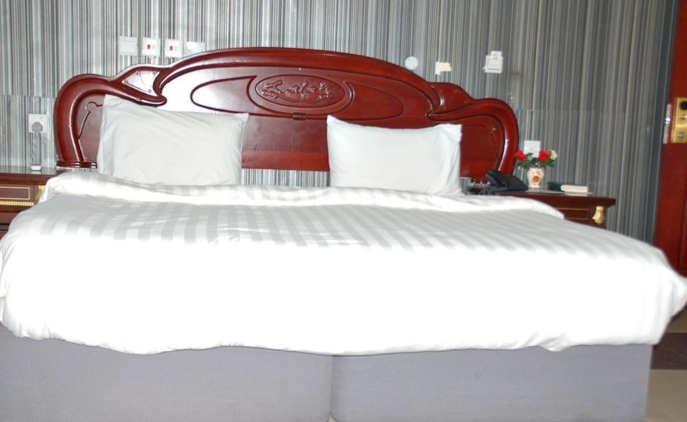 Peace Royal Resort
