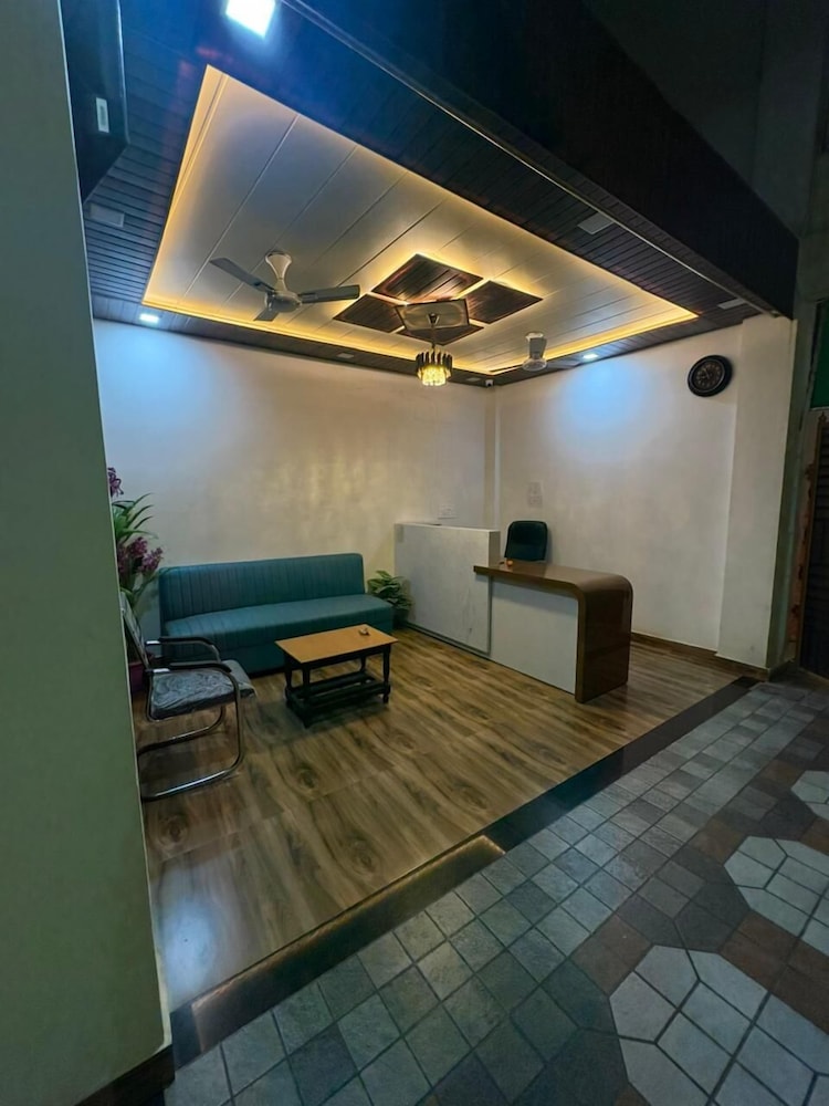 Mahalaxmi Guest House