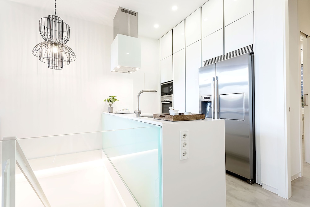 Modern 2 BD Duplex in Front of Atocha Train Station Atocha II