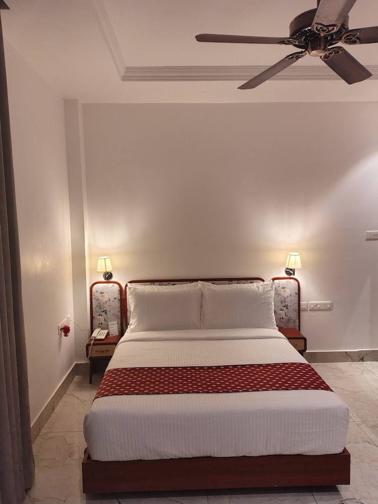 RESORT TITLI