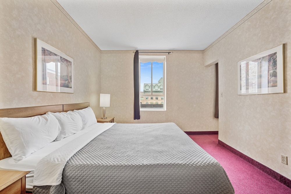 Guelph Vacations - Royal Inn and Suites at Guelph - Property Image 65