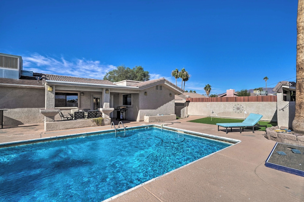 Putting Green & Pool Table: Lake Havasu City Gem!