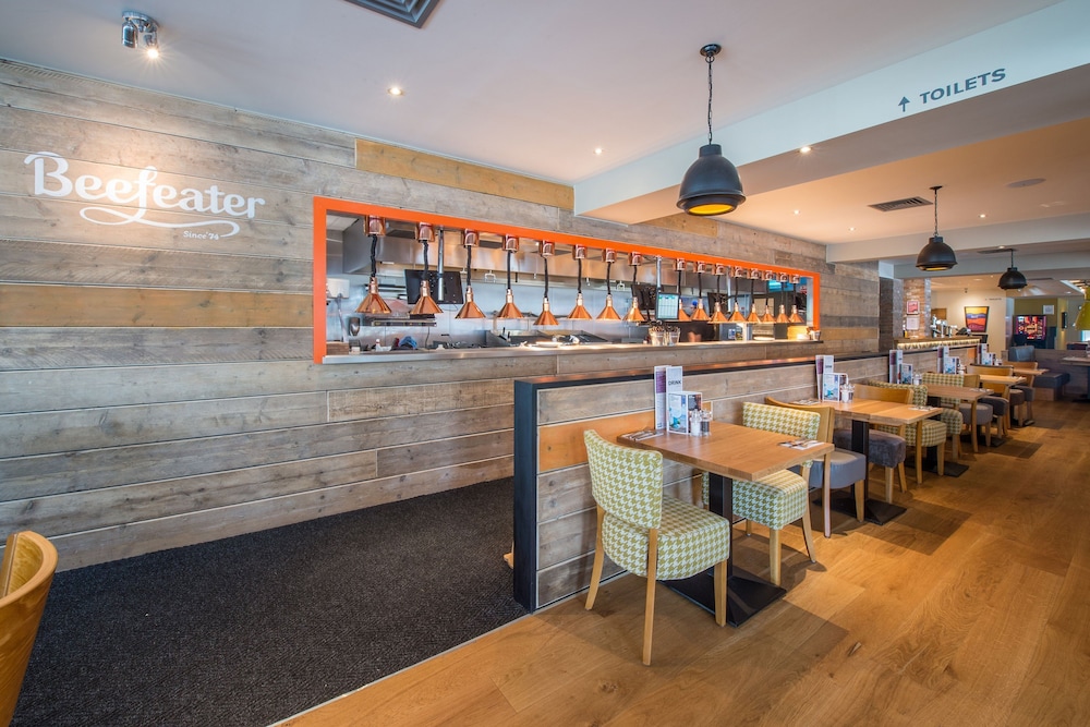 Premier Inn Farnborough Town Centre, photo 19
