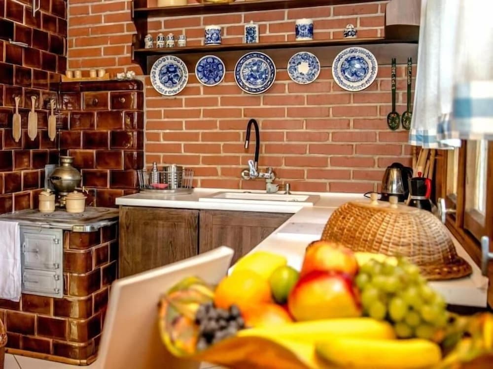 In The Woods Lodge With hot tub Inside Puszcza Knyszyśnka - Two-bedroom Villa