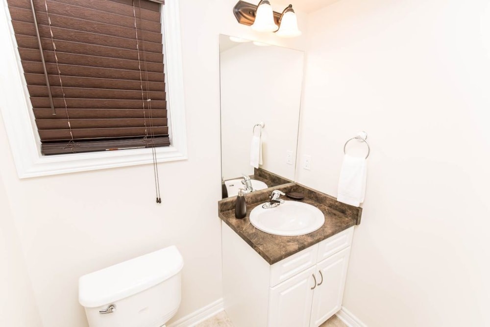 Fallsview Family Home