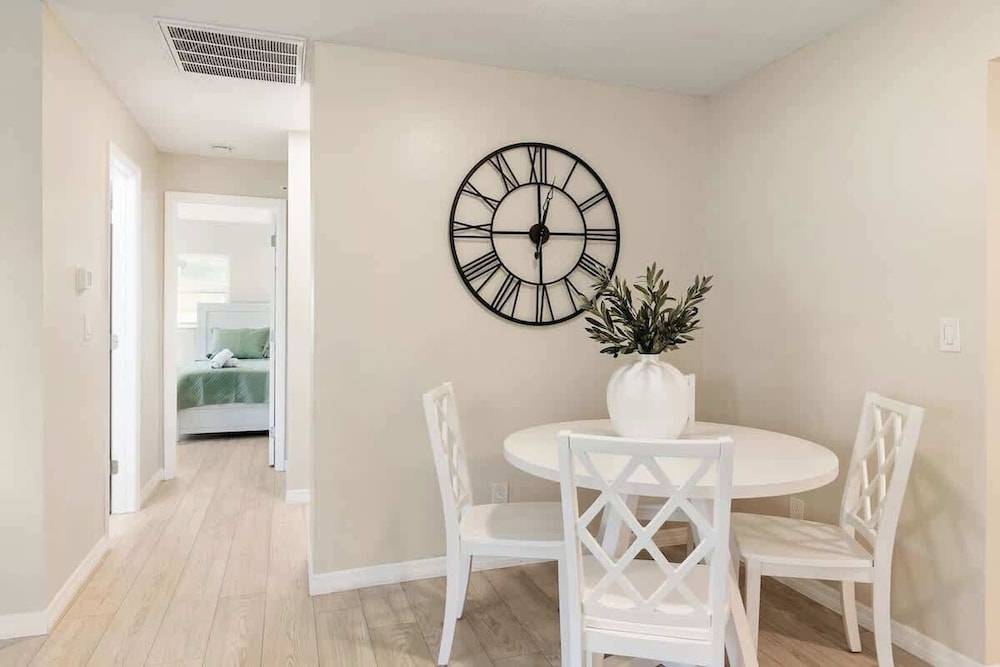 Spacious Duplex Zephyrhills #2