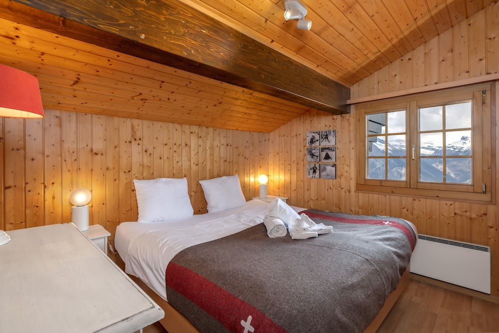 Chalet La Dame Blanche Perfect Family Retreat view 3