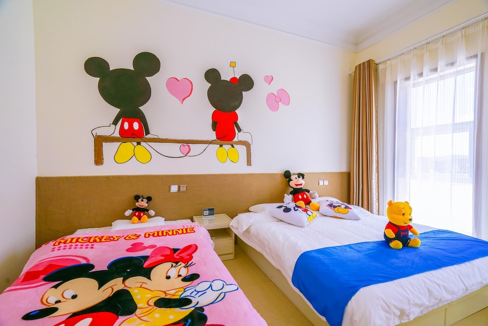 Yinyun Parent-Child Theme Inn Shandianhu