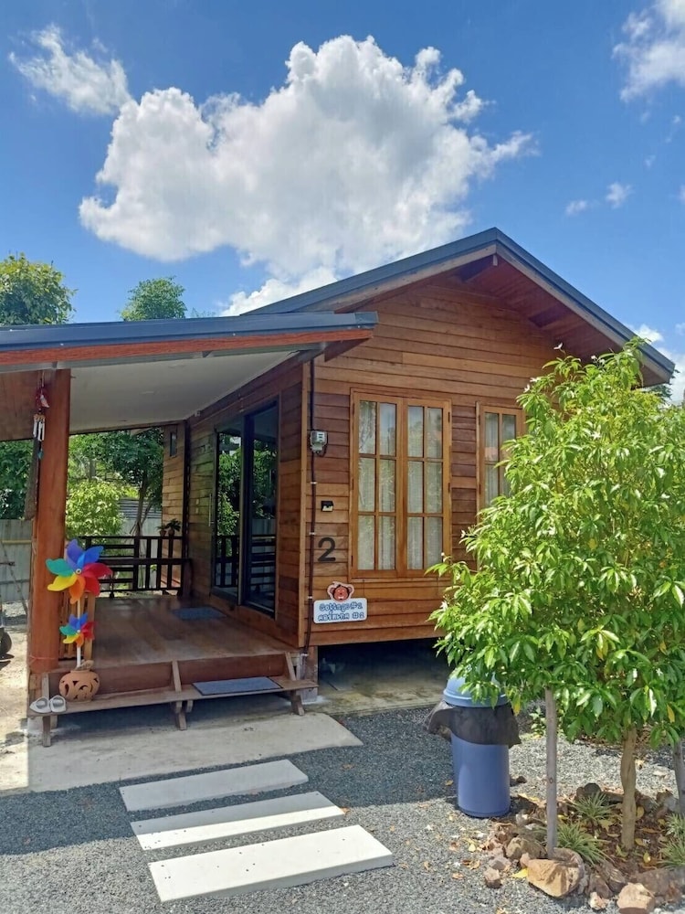 Monkey Cottage view 4
