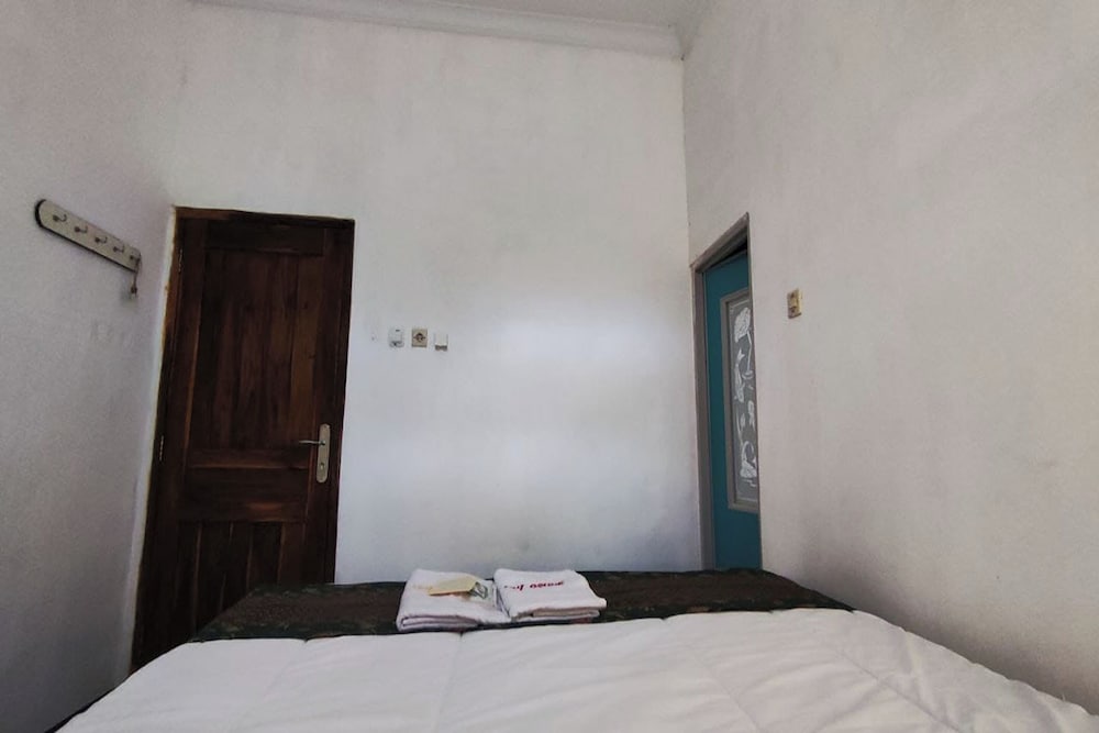 OYO 95106 A Homestay Syariah