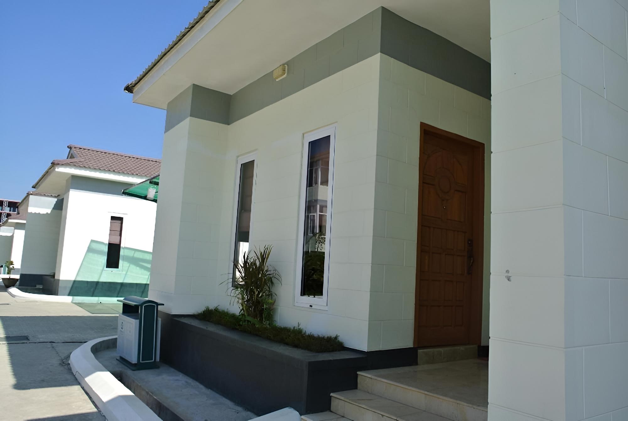 Myat Thinzar Hotel