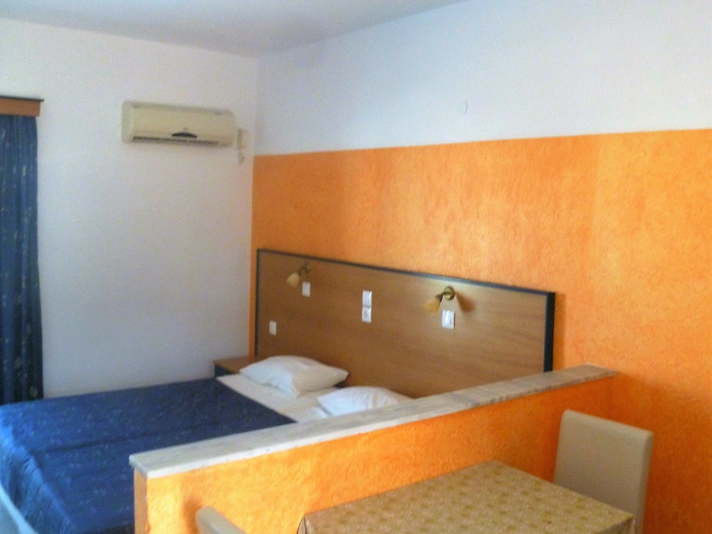 Paraschos Studios photo 2