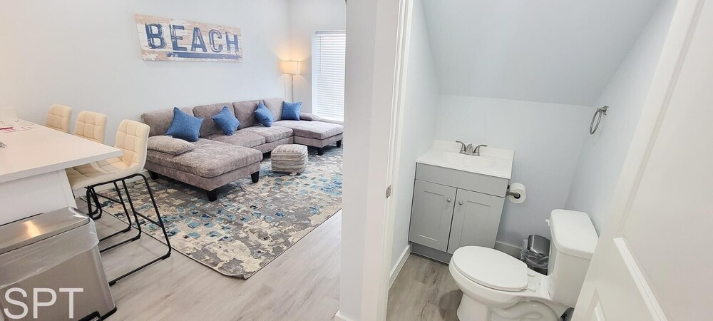 Villas De Laguna 2 3 Bedroom Townhouse