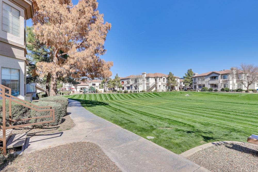 First-floor Condo w/ Pool Access in Mesa!