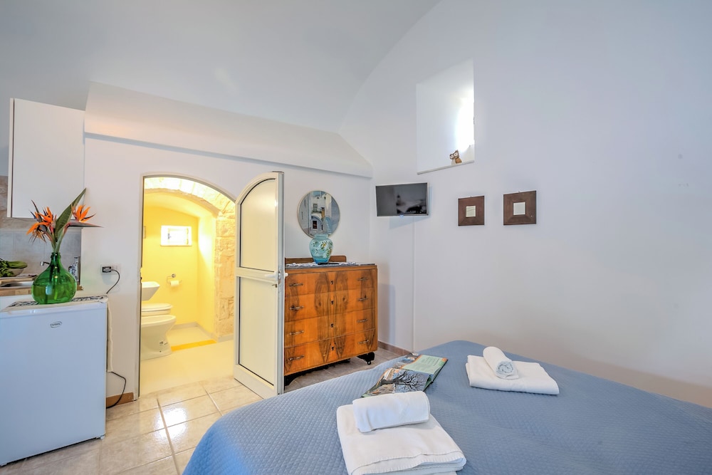 Annunziatella Apulian Farm Experience