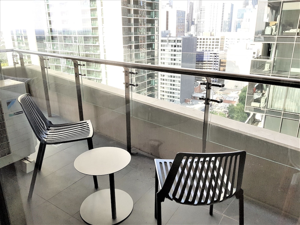 ReadySet Apartments at Upper West Side