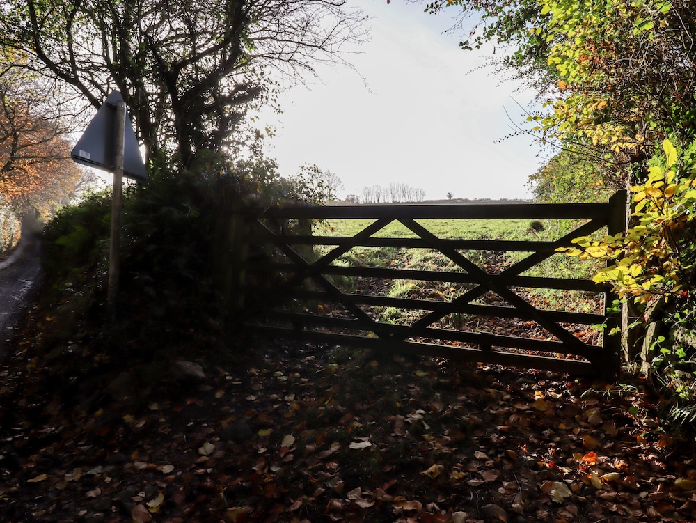 Dishcombe Cottage