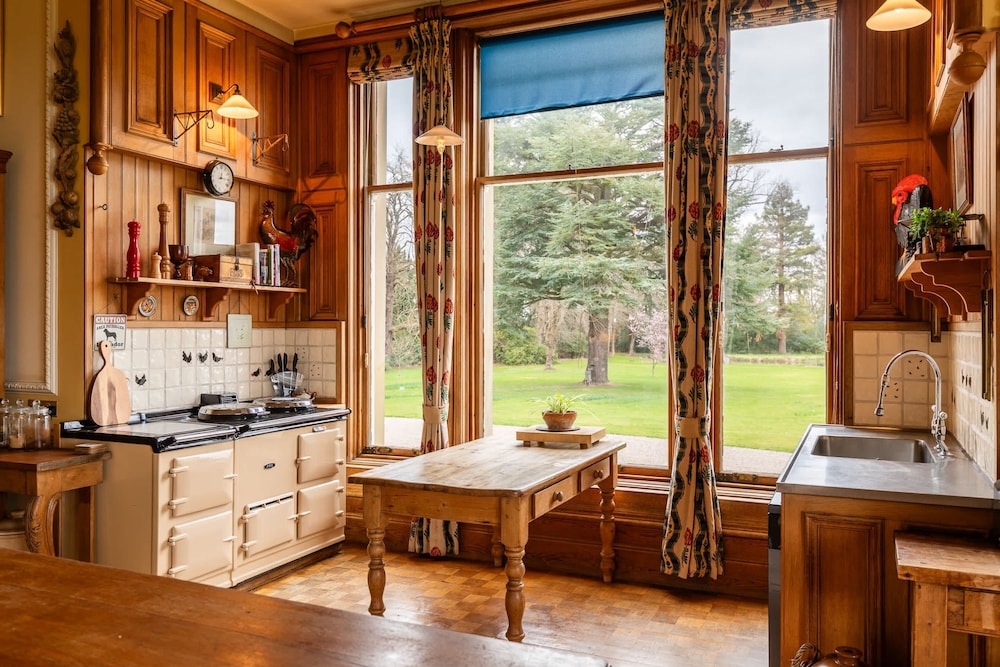 Errol Park - Grand Stately Home Views
