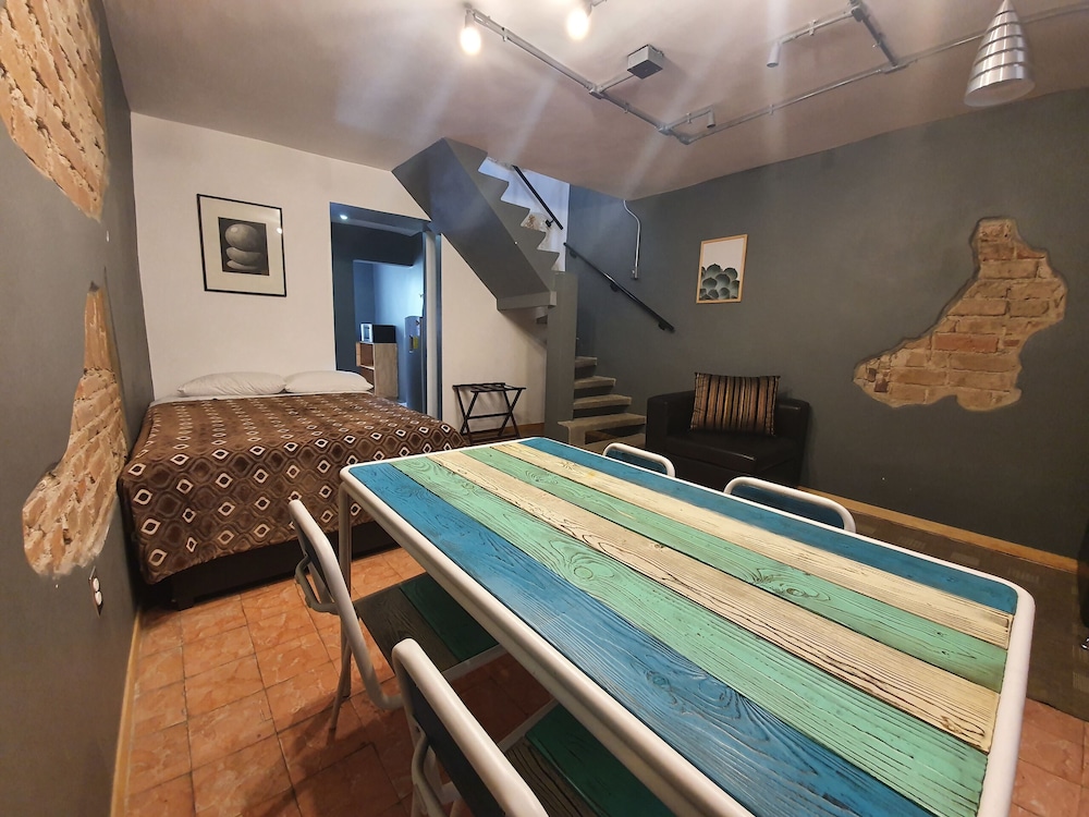 Hotel Hostalgia view 4
